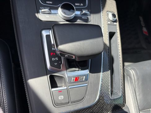 Used 2020 Audi SQ5 Premium Plus AWD/4WD image 23