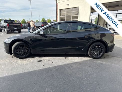 Used 2024 Tesla Model 3 Long Range AWD/4WD image 4