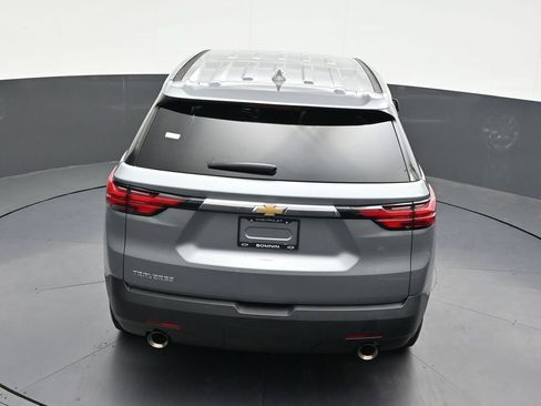Used 2023 Chevrolet Traverse LS FWD image 23