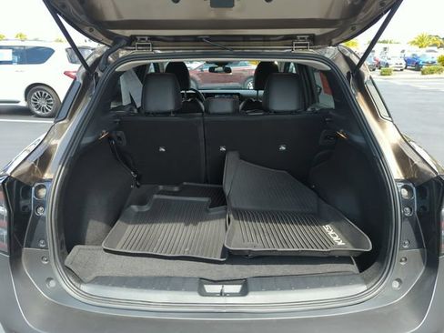 Used 2026 Nissan Kicks SR FWD image 19