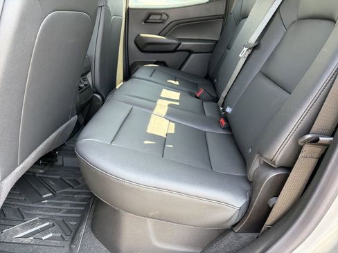 New 2026 Chevrolet Colorado W/T image 15