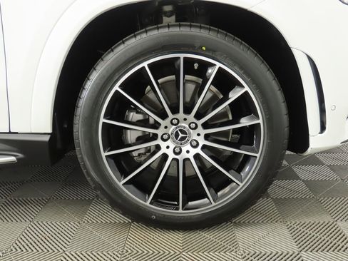 Used 2023 Mercedes-Benz GLE 450 4MATIC image 32