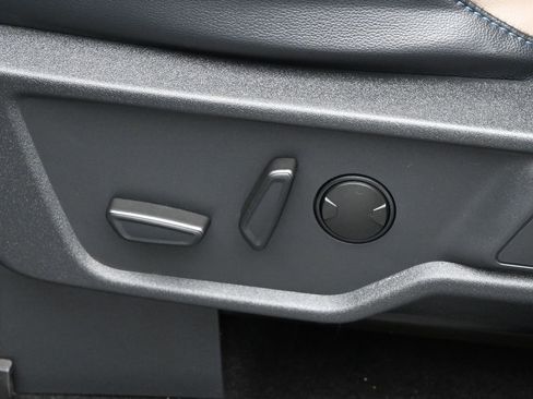 Certified 2023 Ford Bronco Wildtrak image 10