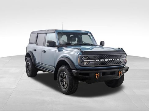 Used 2021 Ford Bronco Badlands image 6