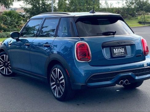 Certified 2022 MINI Cooper S image 11