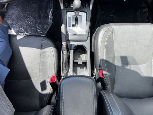 Used 2017 Subaru Forester 2.5i Limited AWD/4WD image 17