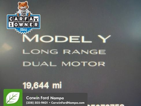Used 2024 Tesla Model Y Long Range AWD/4WD image 12