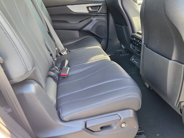 Certified 2024 Acura MDX FWD image 15