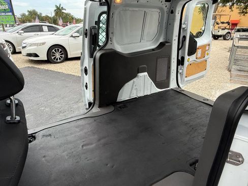 Used 2019 Ford Transit Connect XL FWD image 14