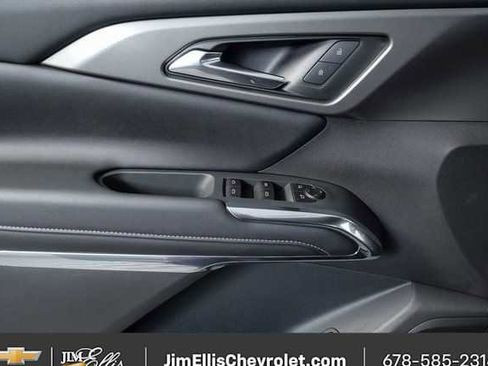 New 2026 Chevrolet Traverse LT w/ Midnight/Sport Edition image 6