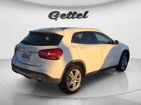 Used 2019 Mercedes-Benz GLA 250 image 11