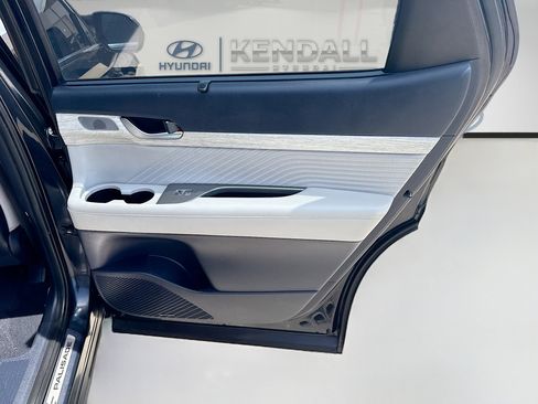 Used 2023 Hyundai Palisade Calligraphy FWD image 28