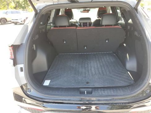 Certified 2023 Kia Sportage SX FWD image 6