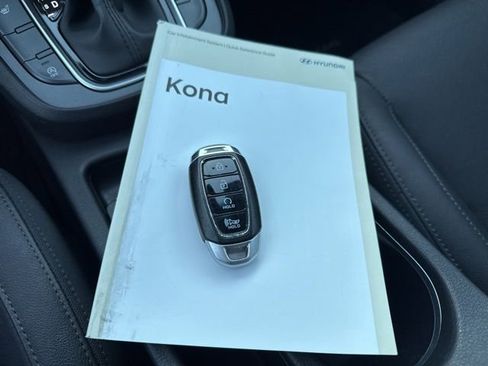 Used 2022 Hyundai Kona Limited image 39