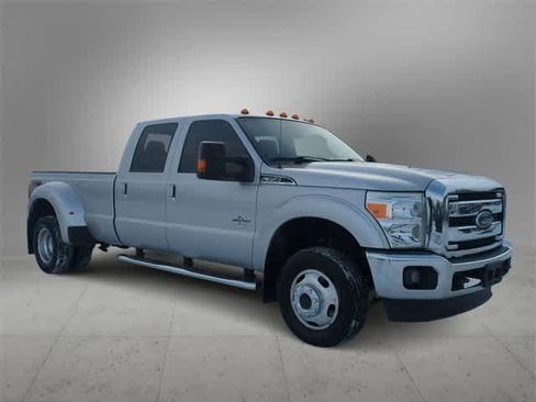 Used 2015 Ford F350 Lariat w/ Lariat Ultimate Package image 2