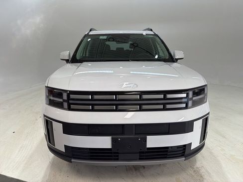 Used 2025 Hyundai Santa Fe SEL image 2