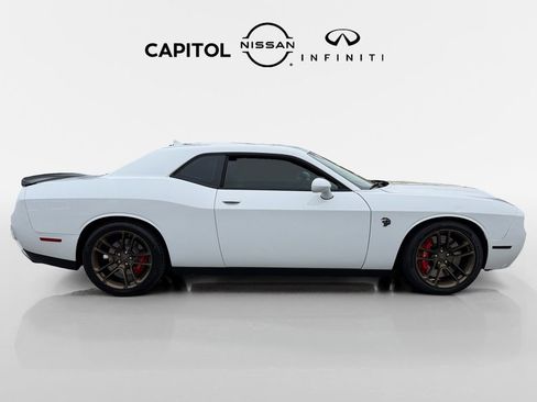 Used 2023 Dodge Challenger SRT Hellcat image 4