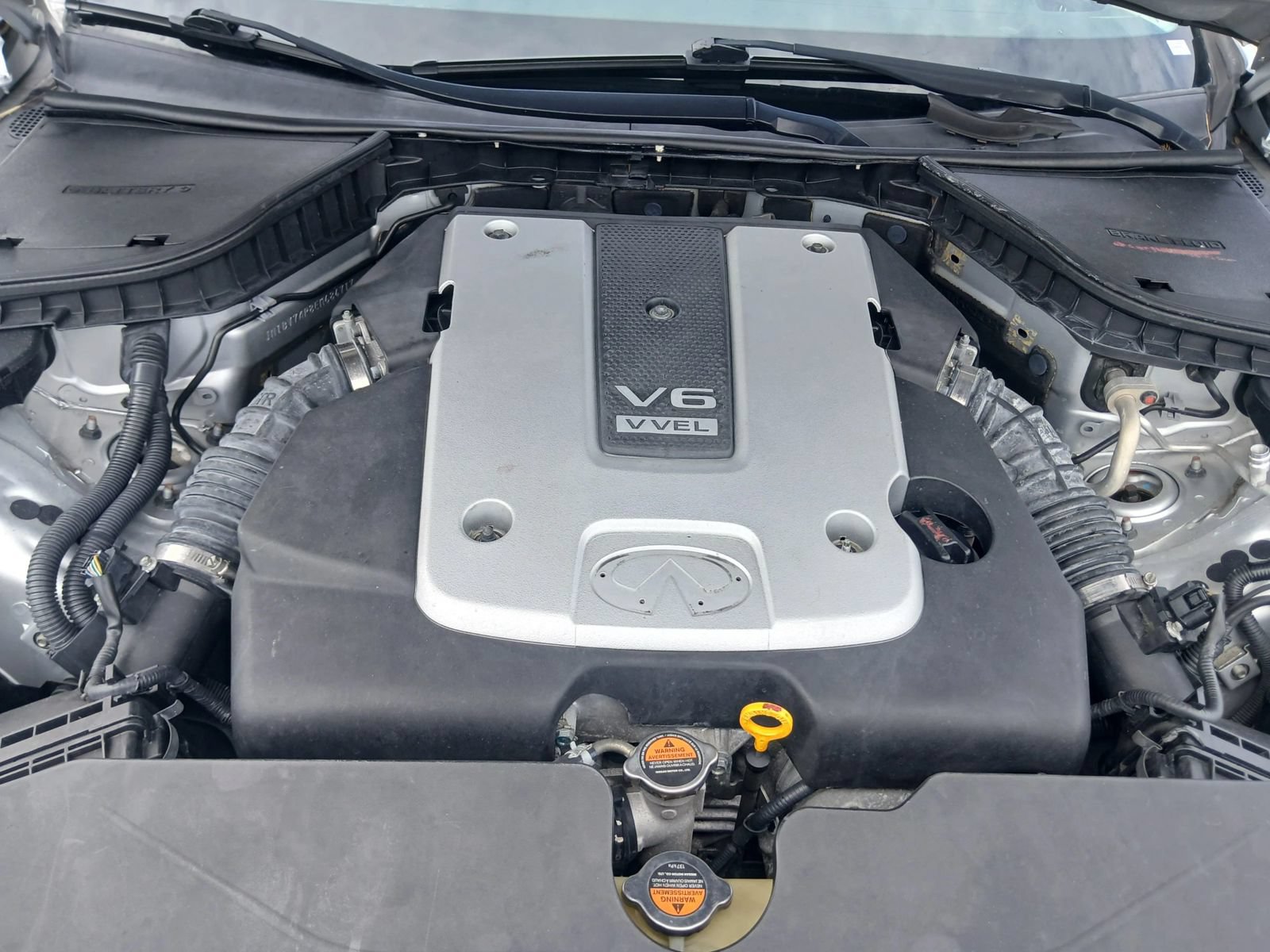 Used 2014 INFINITI Q50 Premium w/ Spare Tire Package RWD image 34