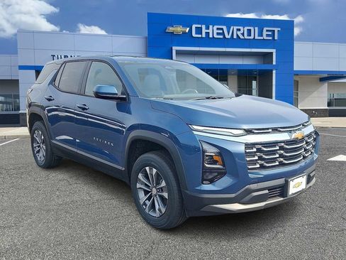 New 2027 Chevrolet Equinox LT w/ Convenience Package II FWD image 2