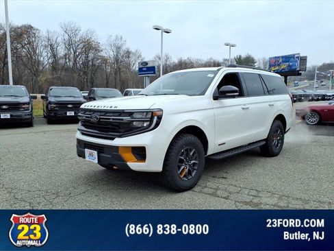 New 2025 Ford Expedition Tremor image 3
