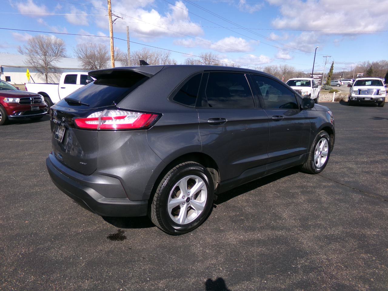 Used 2023 Ford Edge SE AWD/4WD image 3