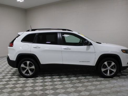 Used 2022 Jeep Cherokee Limited image 13