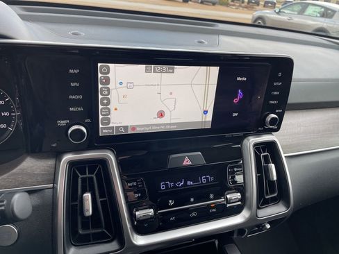 Used 2023 Kia Sorento X-Line EX image 20