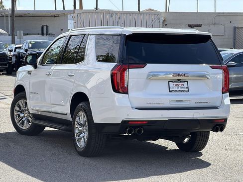 Used 2024 GMC Yukon Denali RWD image 7