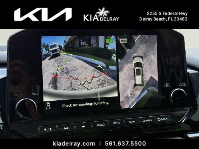 Used 2024 Nissan Pathfinder SL AWD/4WD image 21