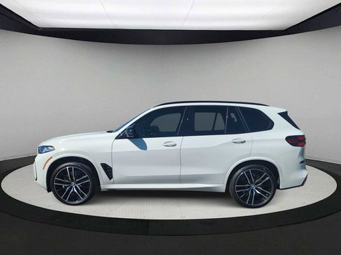 Used 2025 BMW X5 M60i w/ Climate Comfort Package image 5