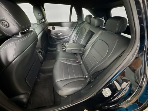 Used 2017 Mercedes-Benz GLC 300 image 25