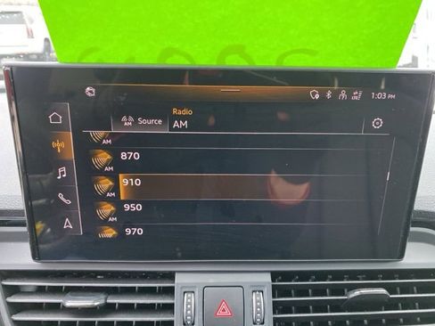 Used 2023 Audi Q5 2.0T Premium w/ Convenience Package image 25