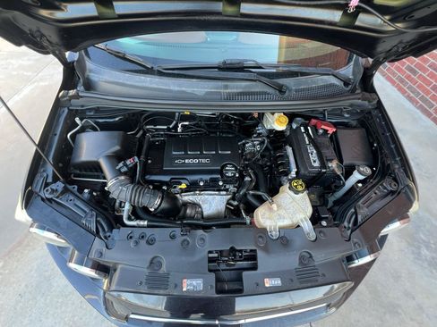Used 2015 Chevrolet Sonic LTZ FWD image 39