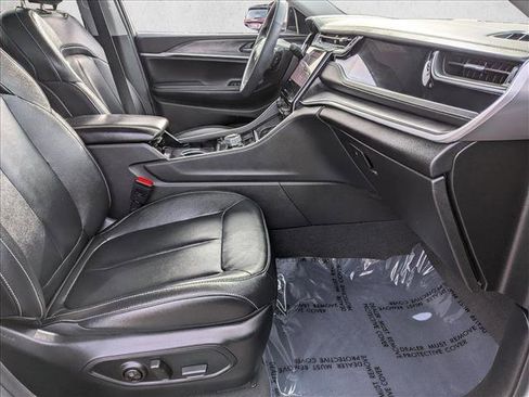 Used 2022 Jeep Grand Cherokee Limited 4xe image 23