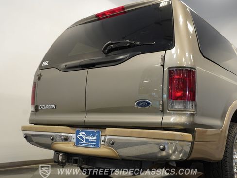 Used 2002 Ford Excursion Limited RWD image 32