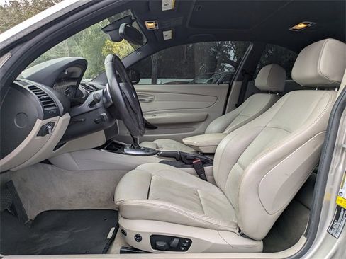 Used 2013 BMW 135i Coupe w/ Premium Pkg image 26