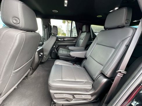 Used 2024 GMC Yukon Denali image 25