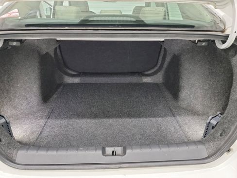 Used 2019 Honda Insight Touring image 26