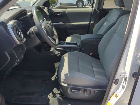 Used 2023 Toyota Tacoma SR5 RWD image 14