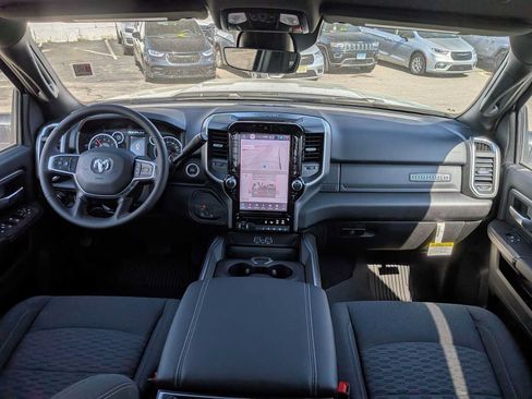 New 2026 RAM 2500 Big Horn AWD/4WD image 19