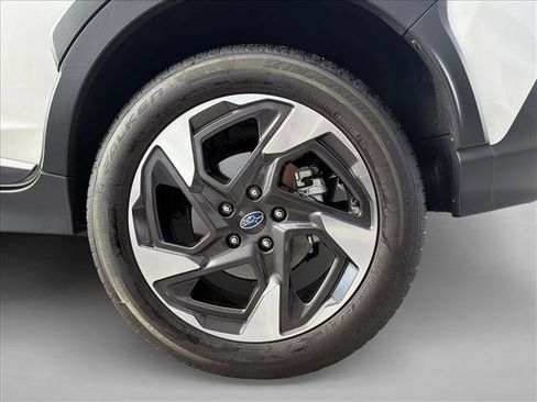 Used 2024 Subaru Crosstrek 2.5i Limited image 9