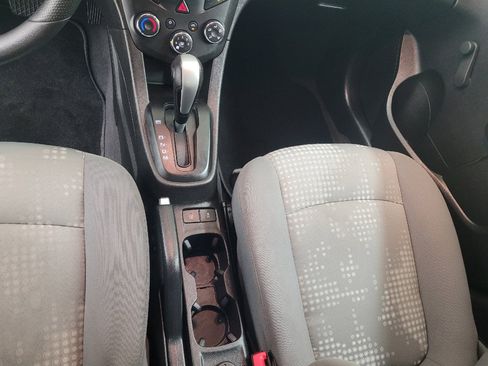 Used 2020 Chevrolet Sonic LT FWD image 26