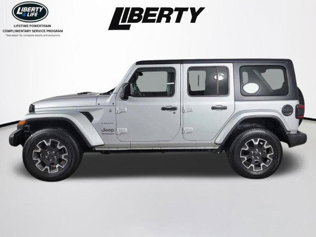 Used 2024 Jeep Wrangler Unlimited Sahara w/ Technology Group AWD/4WD image 6