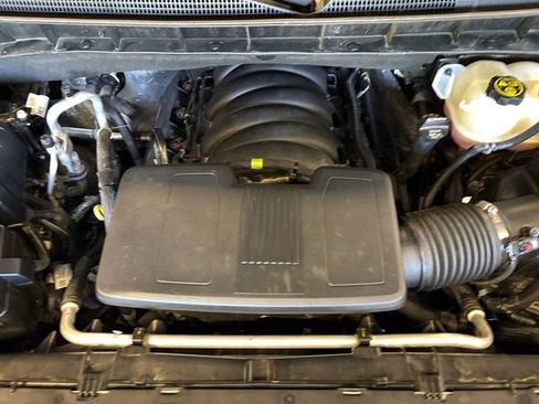Used 2022 Chevrolet Silverado 1500 LTZ AWD/4WD image 26