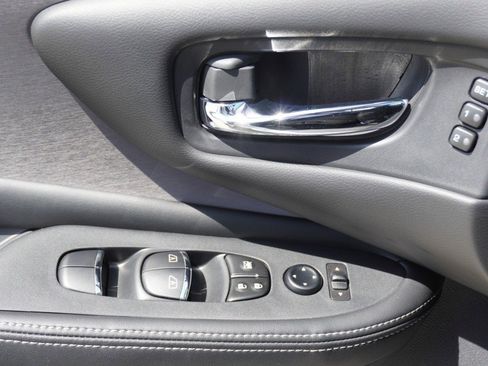 Used 2024 Nissan Murano SL image 22