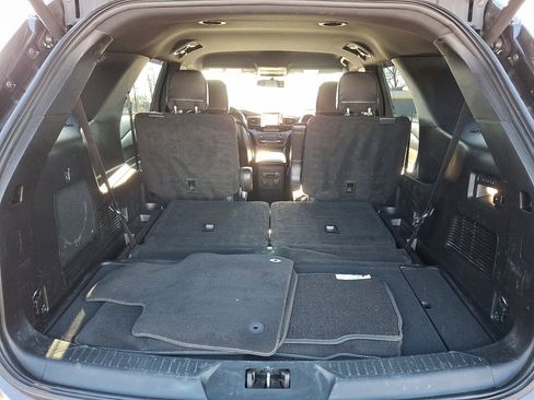 Used 2020 Ford Explorer ST w/ ST Street Pack image 17