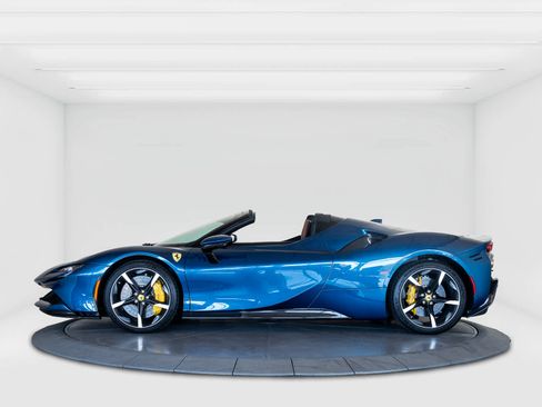 Certified 2025 Ferrari SF90 Spider image 2