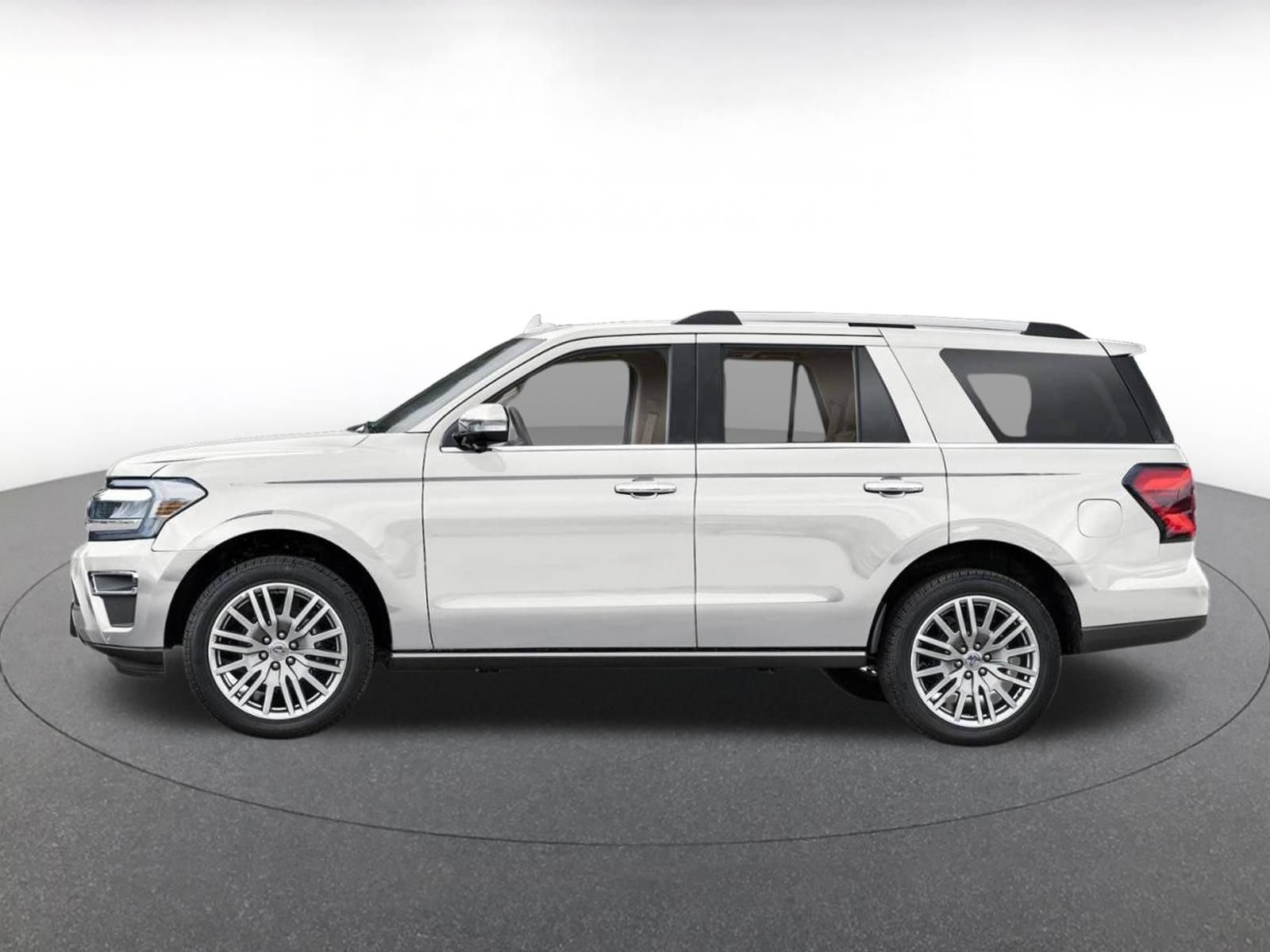 Used 2024 Ford Expedition Limited RWD image 6