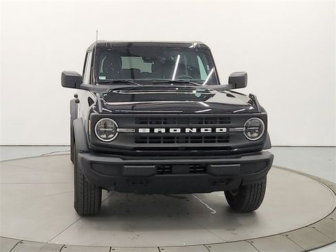 Used 2025 Ford Bronco Big Bend image 2