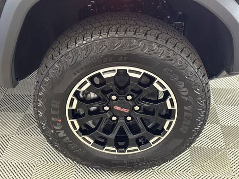 New 2026 GMC Canyon AT4 w/ Technology Plus Package image 12